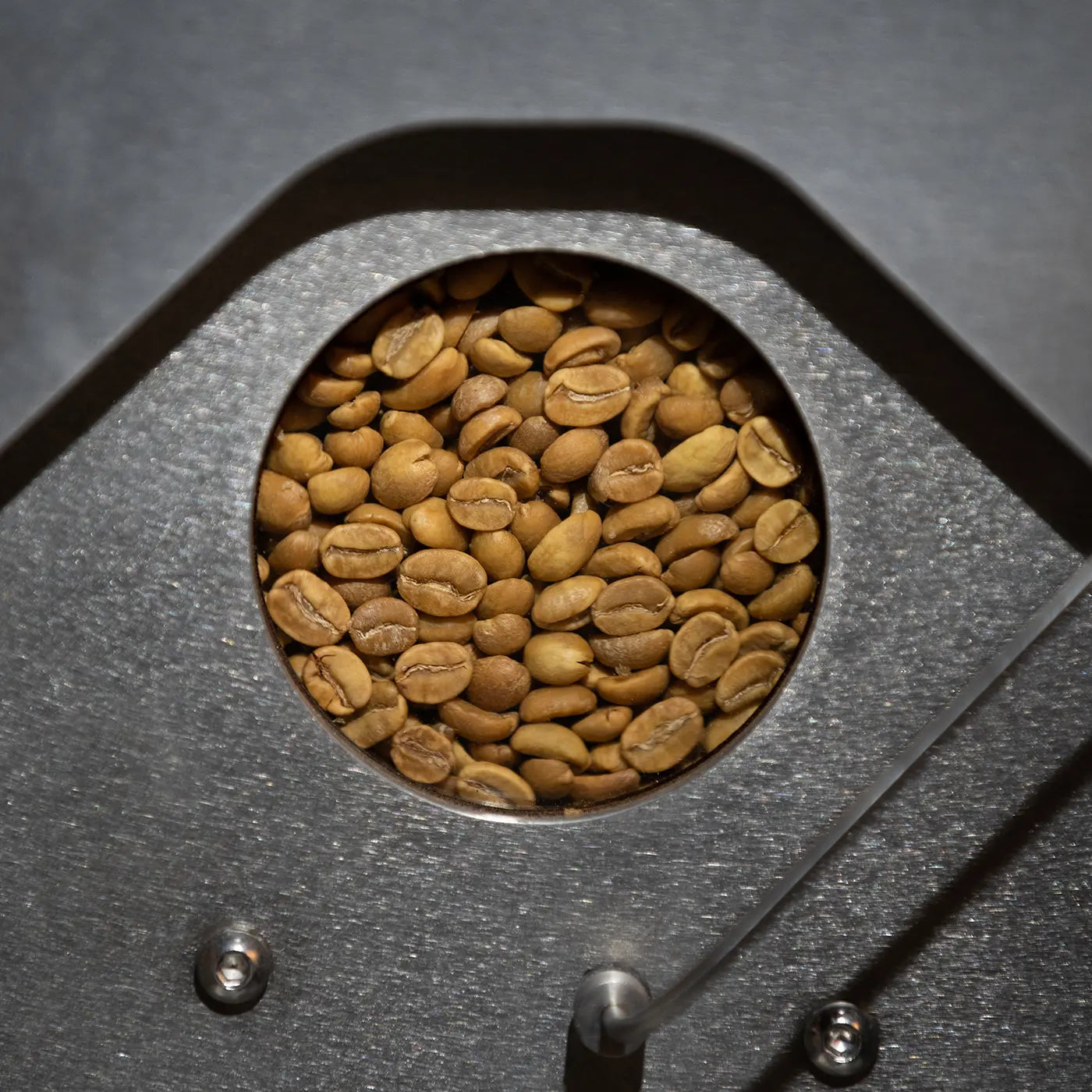 vindue til bønnerne i kafferister